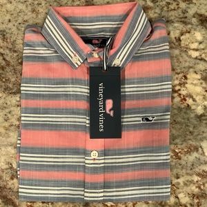 BOYS VINEYARD VINES  BUTTON DOWN WHALE SHIRT